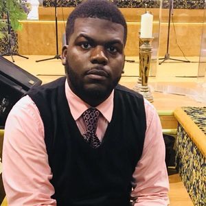 Meet your Posher, Parris